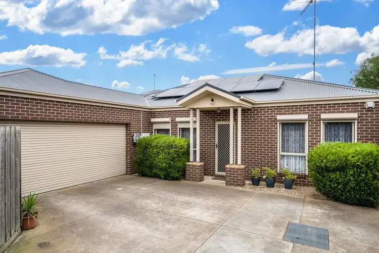 2/22 Seaforth Street, North Shore VIC 3214