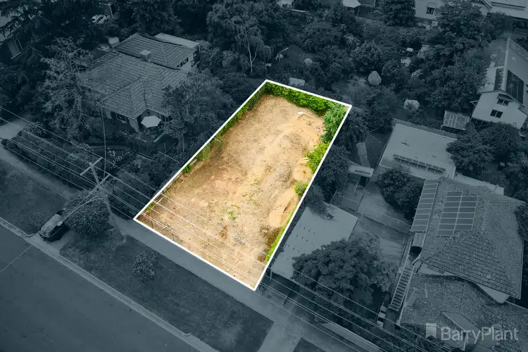 34 Rodney Street, Quarry Hill VIC 3550