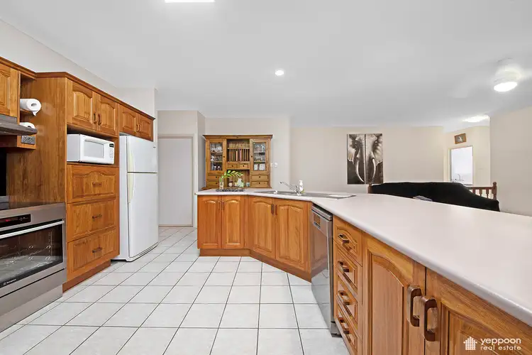 Sixth view of Homely house listing, 4 Sunset Court, Lammermoor QLD 4703