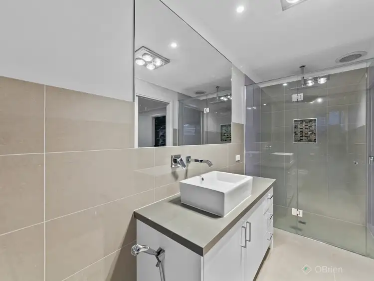 Sixth view of Homely house listing, 2/27 Henry Street, Koo Wee Rup VIC 3981