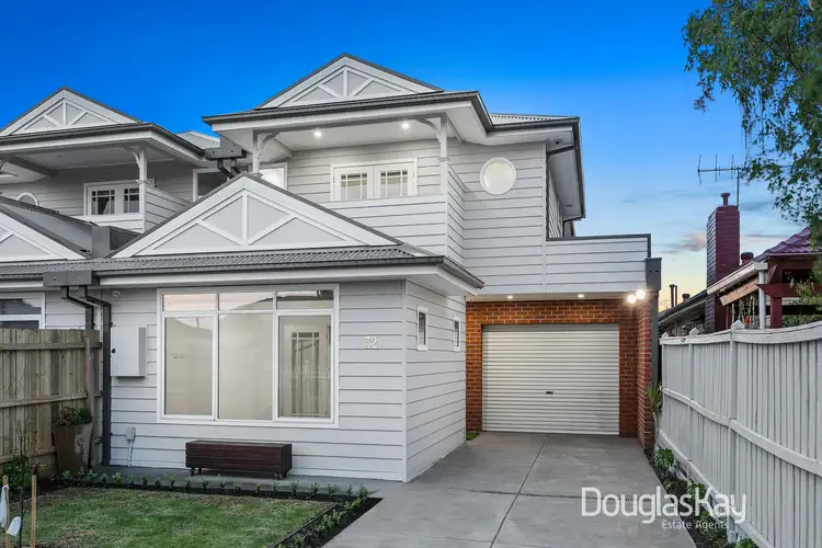 32 Essex Street, Sunshine North VIC 3020