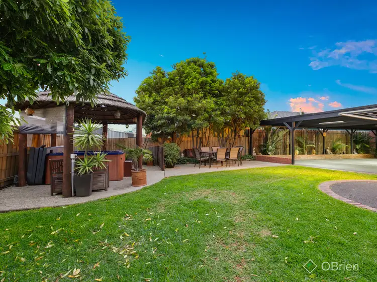 Sixth view of Homely house listing, 1 Sue Place, Carrum Downs VIC 3201