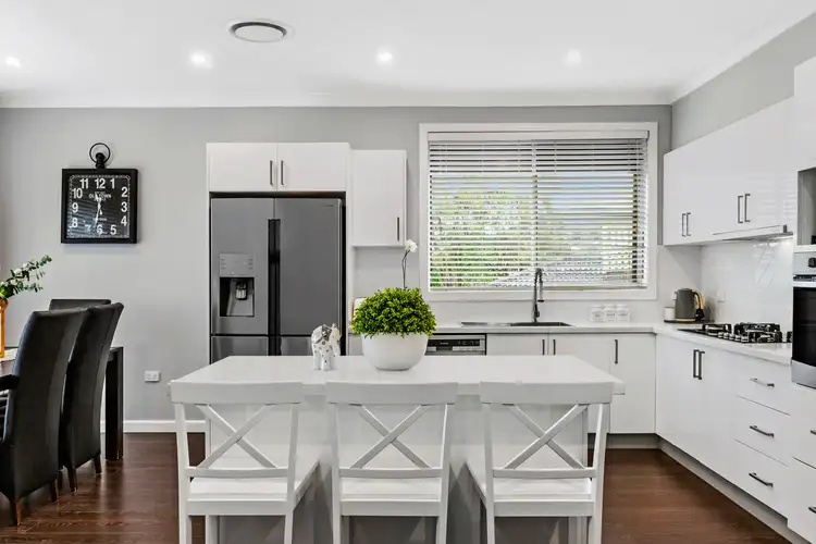 70 Beatus Street, Unanderra NSW 2526
