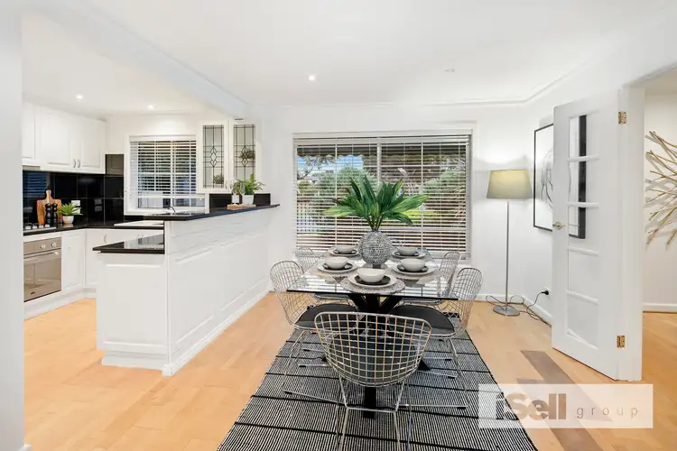 Sixth view of Homely house listing, 2 Dickie Court, Springvale VIC 3171
