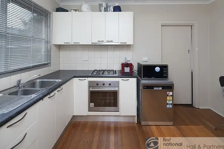 2 Magnolia Grove, Doveton VIC 3177