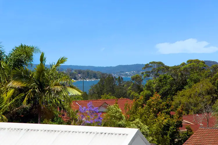25/13-15 Moore Street, West Gosford NSW 2250