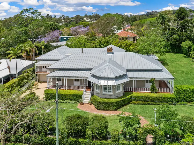 15 Moonya Street, Bardon QLD 4065