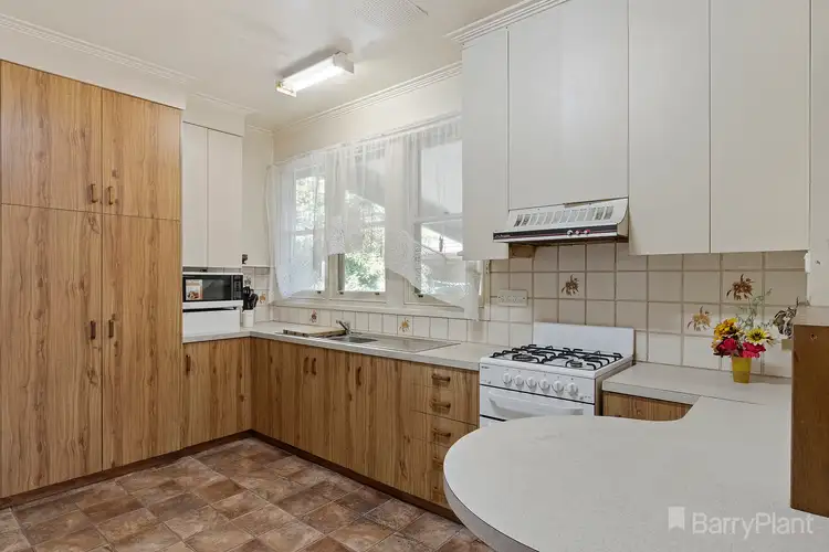Second view of Homely house listing, 5 Plumridge Street, White Hills VIC 3550