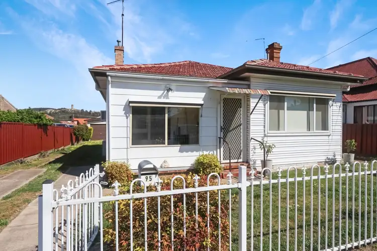 95 Lagoon Street, Goulburn NSW 2580