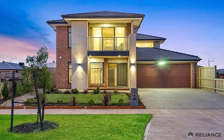 35 Woolshed Drive, Truganina VIC 3029