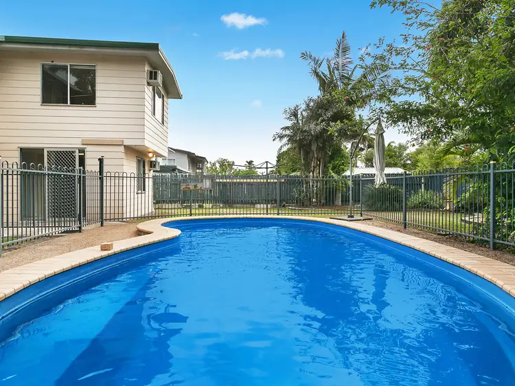 27 Harriette Street, Park Avenue QLD 4701