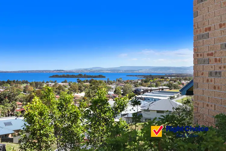 17 Masthead Place, Berkeley NSW 2506