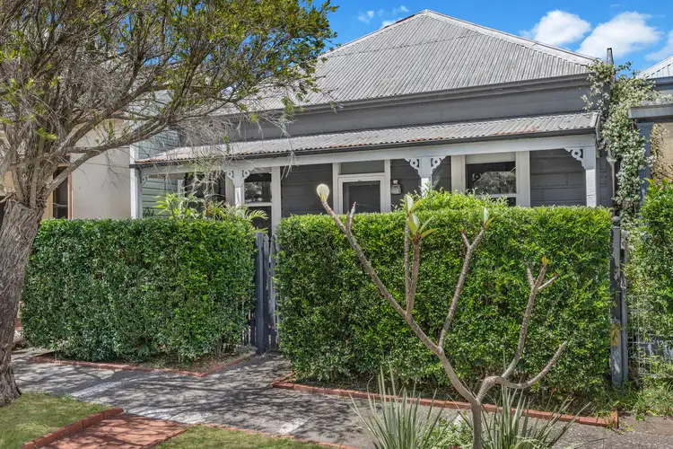 7 Buchanan Street, Hamilton NSW 2303
