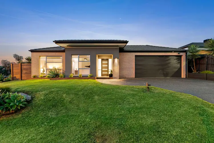 24 Marthas Ridge Drive
