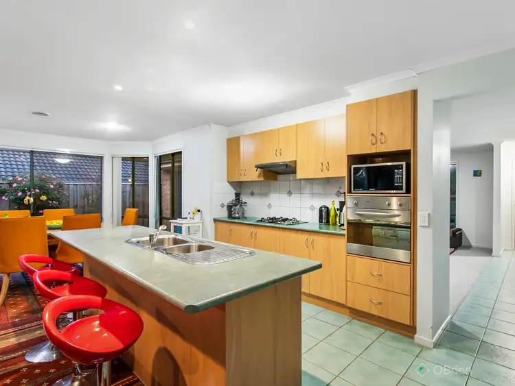 Fifth view of Homely house listing, 11 Marina Court, Berwick VIC 3806