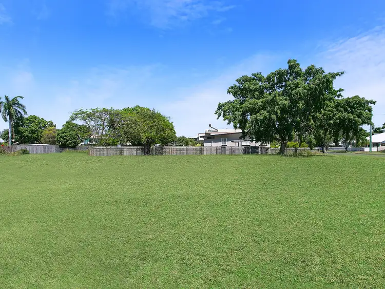 196 Mason Street, Berserker QLD 4701