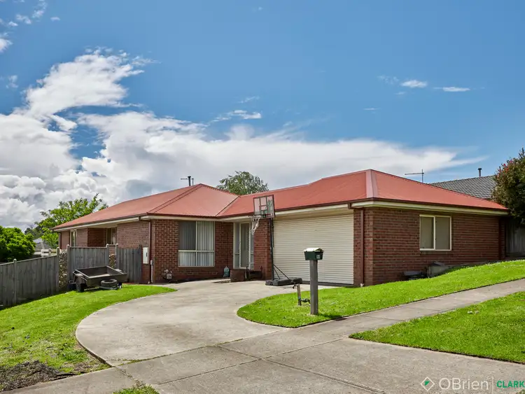 58 Cook Street, Drouin VIC 3818
