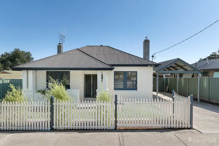 23 Nish Street, Flora Hill VIC 3550