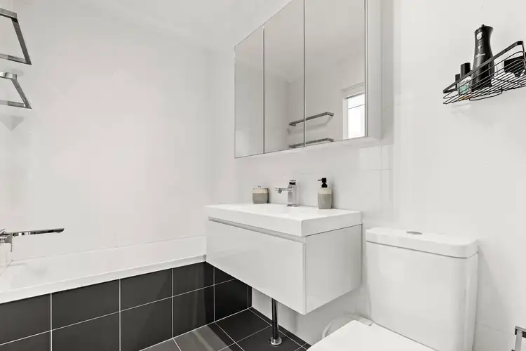 Sixth view of Homely apartment listing, 15/12-14 Wetherill Street, Narrabeen NSW 2101