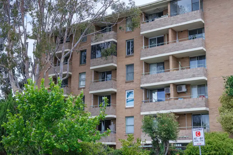 21/281 Cambridge Street