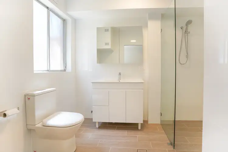 Fourth view of Homely apartment listing, 6/19 Stuart Street, Collaroy NSW 2097