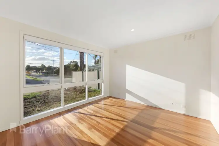 Fifth view of Homely unit listing, 1/5 Wimmera Crescent, Keilor Downs VIC 3038