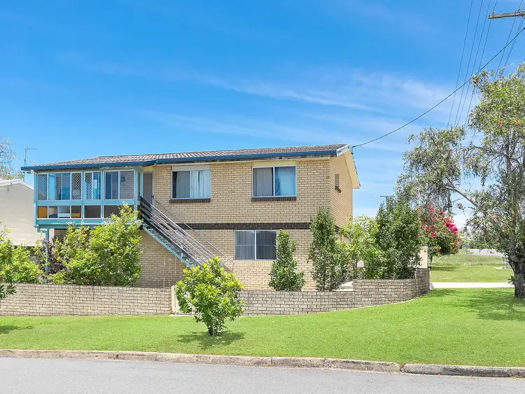 22 Sutherland Street, Dicky Beach QLD 4551