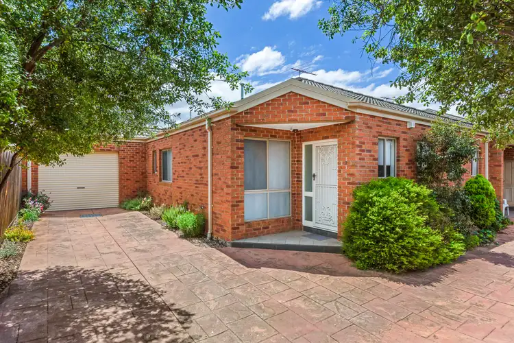 Main view of Homely unit listing, 2/36 Albert Road, Sydenham VIC 3037