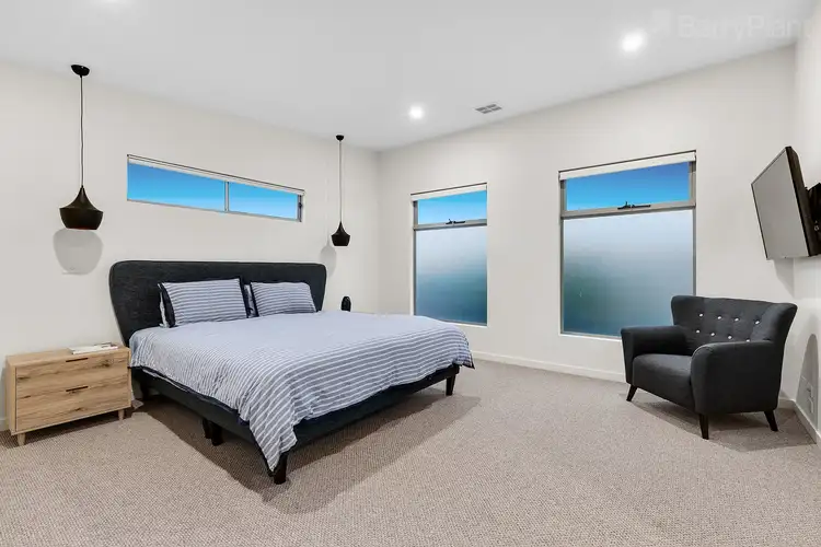 Sixth view of Homely house listing, 2 May Court, Bundoora VIC 3083
