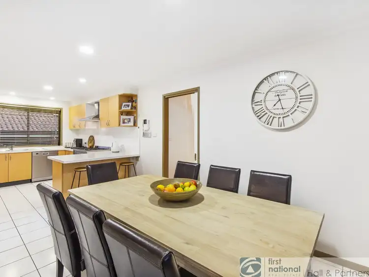 Fourth view of Homely house listing, 8 Felicity Court, Narre Warren VIC 3805