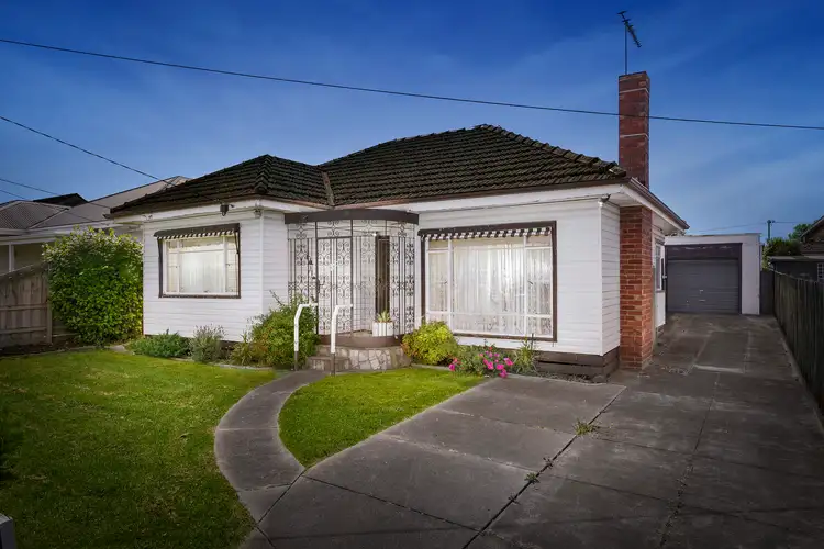 18 Jhonson Street, Pascoe Vale South VIC 3044
