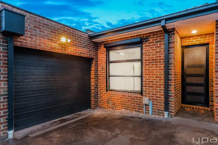 2/1 Bannister Street, Jacana VIC 3047
