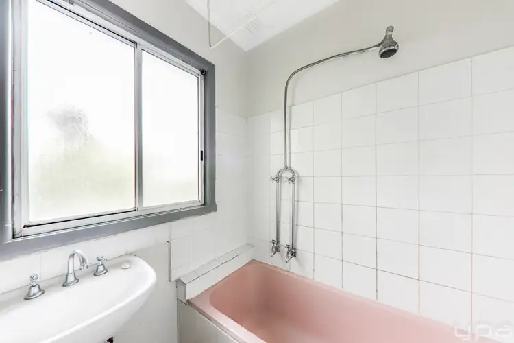 Fifth view of Homely house listing, 29 Elliott Avenue, Broadmeadows VIC 3047
