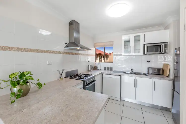 Second view of Homely apartment listing, 16/127 Wynnum Esplanade, Wynnum QLD 4178