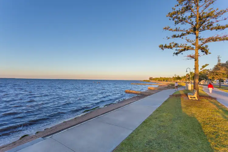 Seventh view of Homely apartment listing, 16/127 Wynnum Esplanade, Wynnum QLD 4178