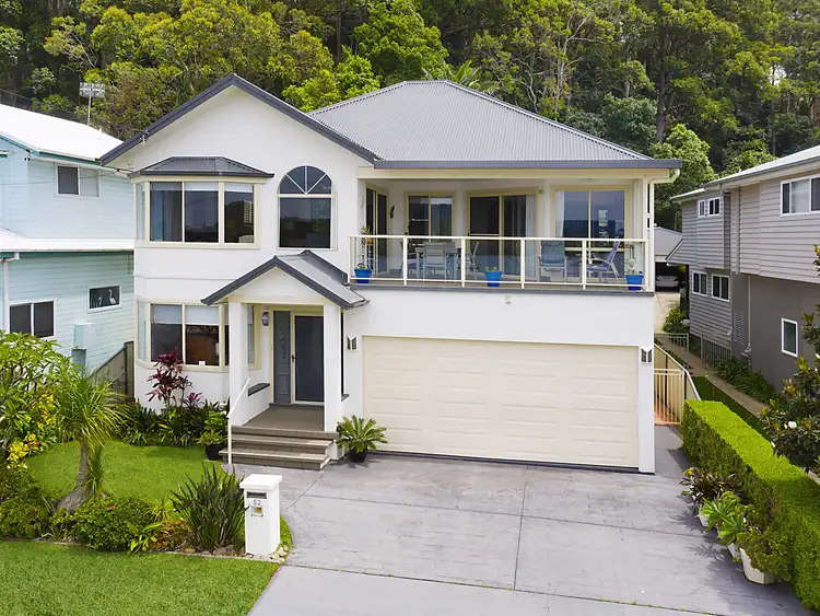 52 Henderson Road, Saratoga NSW 2251