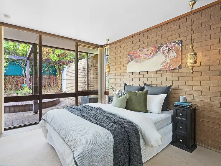 Fifth view of Homely house listing, 7 Wirrabara Court, Yallambie VIC 3085