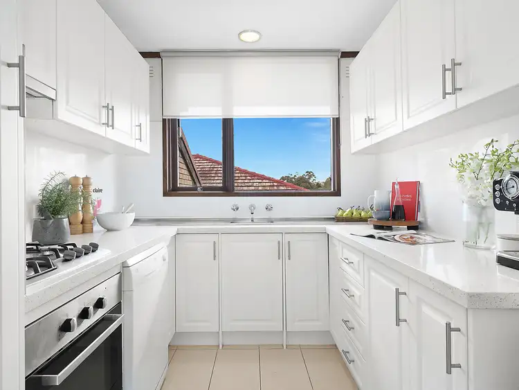 Sixth view of Homely house listing, 7 Wirrabara Court, Yallambie VIC 3085