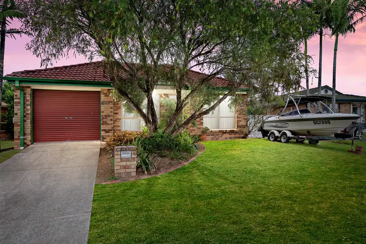 8 River Oak Place, Loganholme QLD 4129