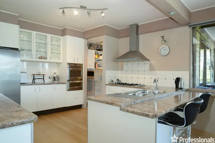 Fifth view of Homely house listing, 186 Milners Road, Launching Place VIC 3139