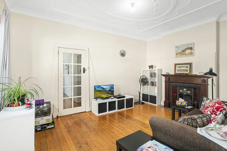 93a West Botany Street