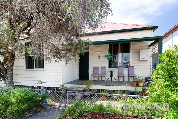 48 Gulliver Street, Hamilton NSW 2303