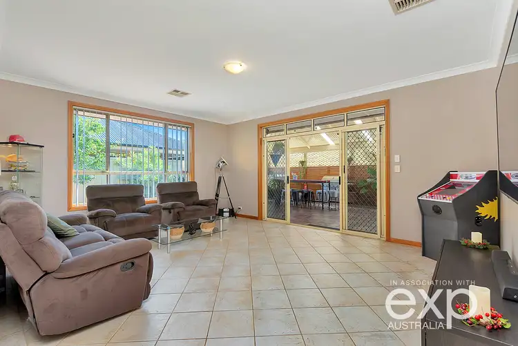 Fifth view of Homely house listing, 9 Waterside Drive, Burton SA 5110