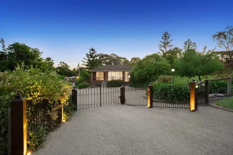 30 Island View Drive, Tyabb VIC 3913