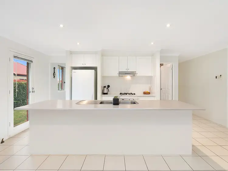 Third view of Homely unit listing, 5/16 Knollbrook Close, Highton VIC 3216