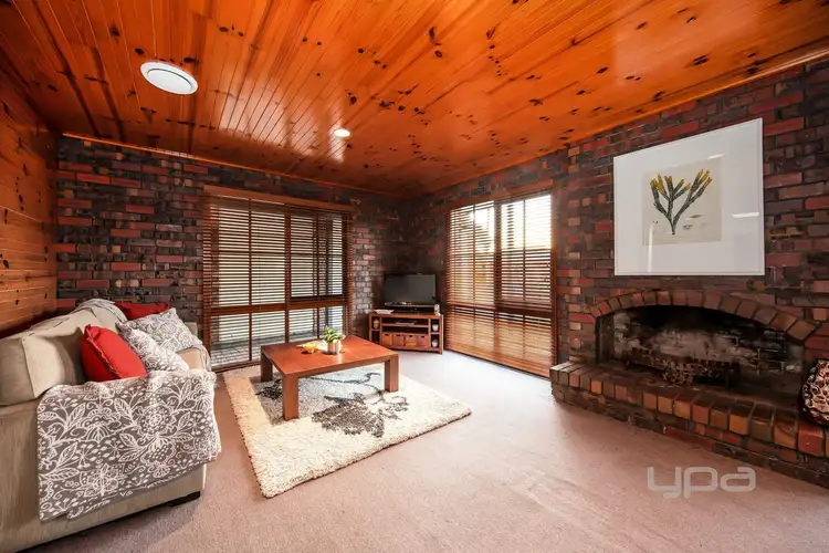 Fourth view of Homely house listing, 1/8 Montrose Court, Sydenham VIC 3037