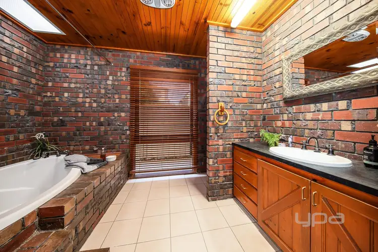 Seventh view of Homely house listing, 1/8 Montrose Court, Sydenham VIC 3037