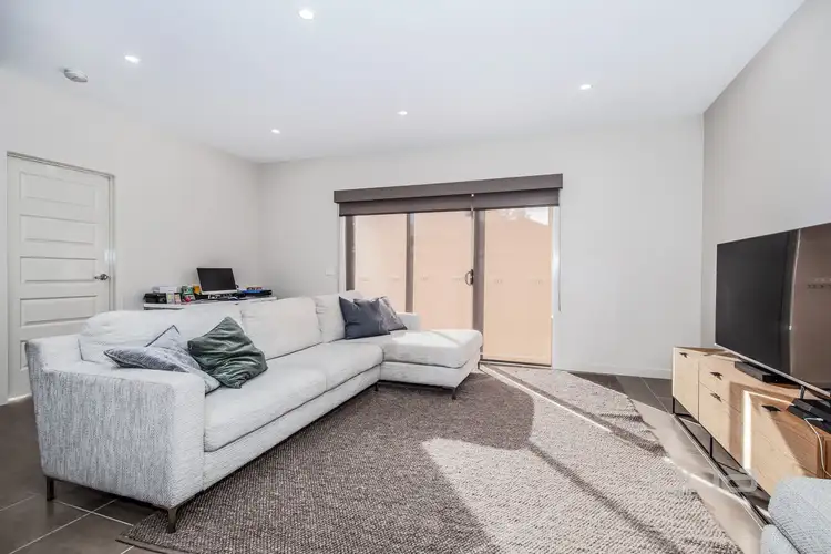 Seventh view of Homely house listing, 8/3 Stratheden Court, Sydenham VIC 3037