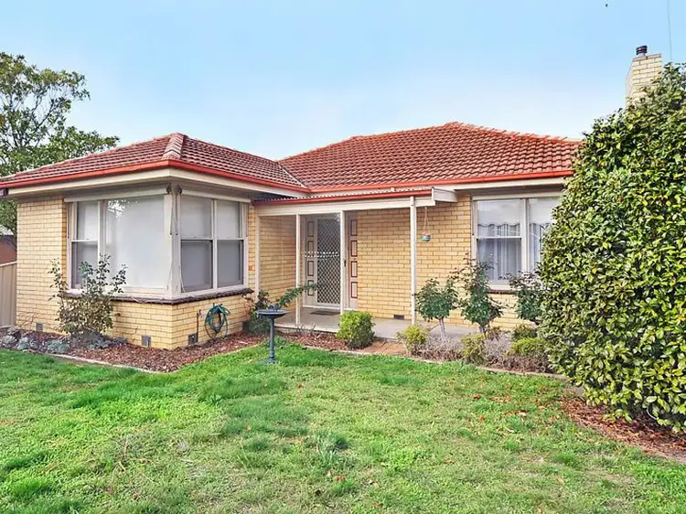 19 High Street West, Ararat VIC 3377