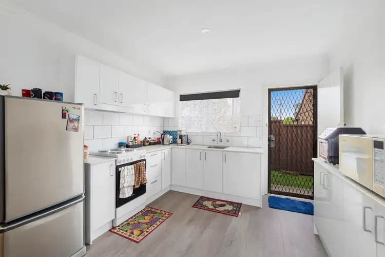 1/6 Corambara Crescent, Toormina NSW 2452